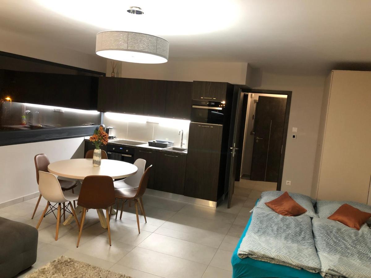 Szeged Gyöngye Lux Apartman Kültér fotó